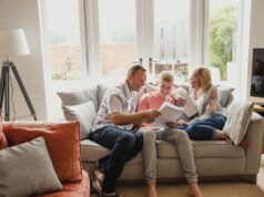 9 Tips to Help Your Teen Choose a College Degree in 2023